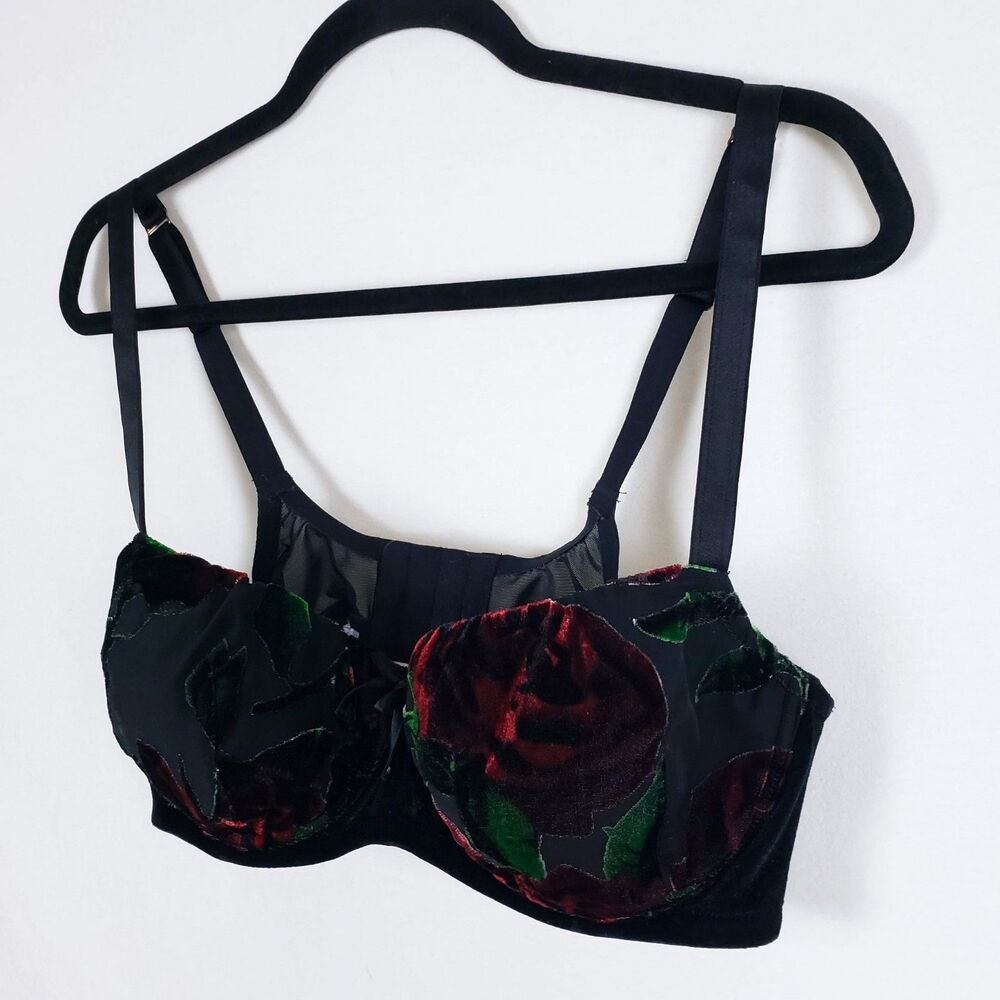 Savage x Fenty Dark Romantic Velvet Bra 40C Underwire Roses Boudoir Feminine